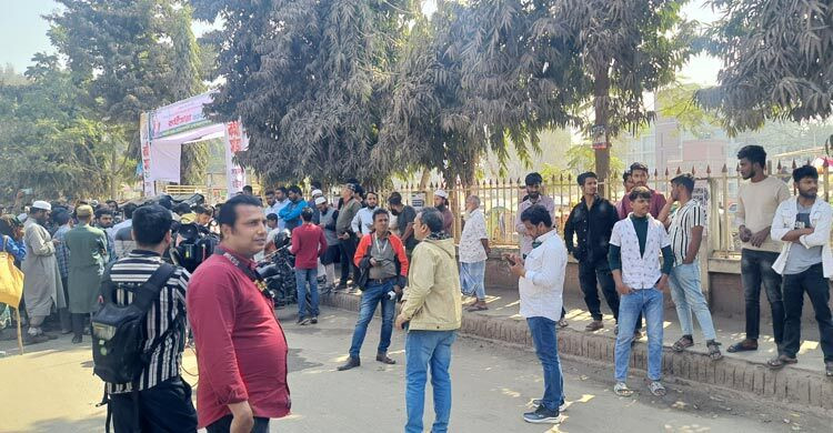 দুপুরে বৈষম্যবিরোধী ছাত্রদের সমাবেশ, সকাল থেকেই উত্তপ্ত গাজীপুর