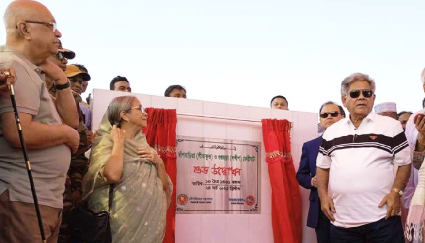 সন্দ্বীপের সঙ্গে ফেরি যোগাযোগ শুরু,