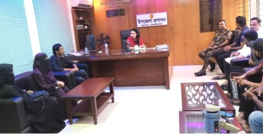 বড়লেখা ইউএনও ও সেনা কর্মকর্তার সাথে সমন্বয়কদের সভা
