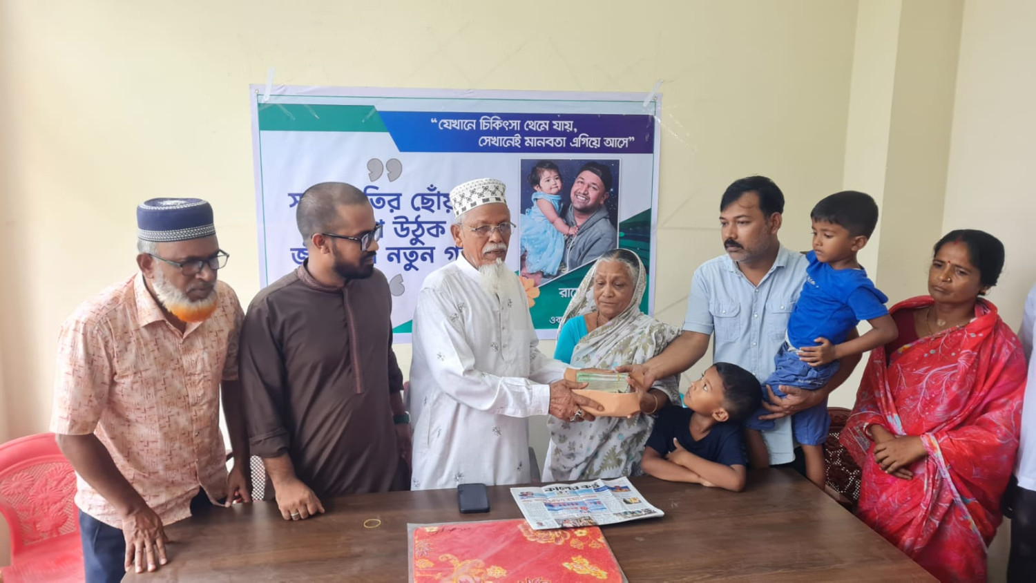 বাঁচার আকুতি নিয়ে শুয়ে আছেন রন্জনা রানী, সহানুভূতির হাত বাড়ালেন রাসেল হোসাইন বাঁচলো চার জীবন