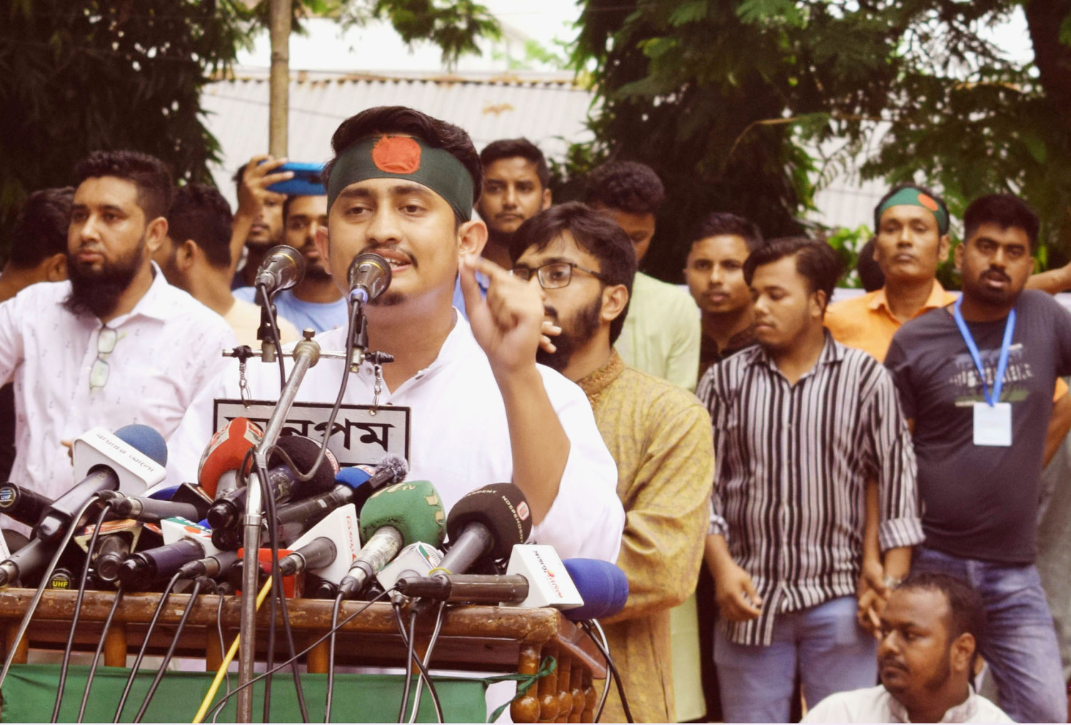 নির্বাচিত সরকার পেতে হলে দেশবাসীকে ‘দুটি’ কাজ করতে হবে : সারজিস