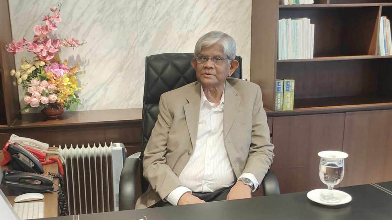 অর্থ উপদেষ্টা যুক্তরাষ্ট্রের শুল্ক আরোপের বিষয়টি পুনর্বিবেচনার সুযোগ রয়েছে