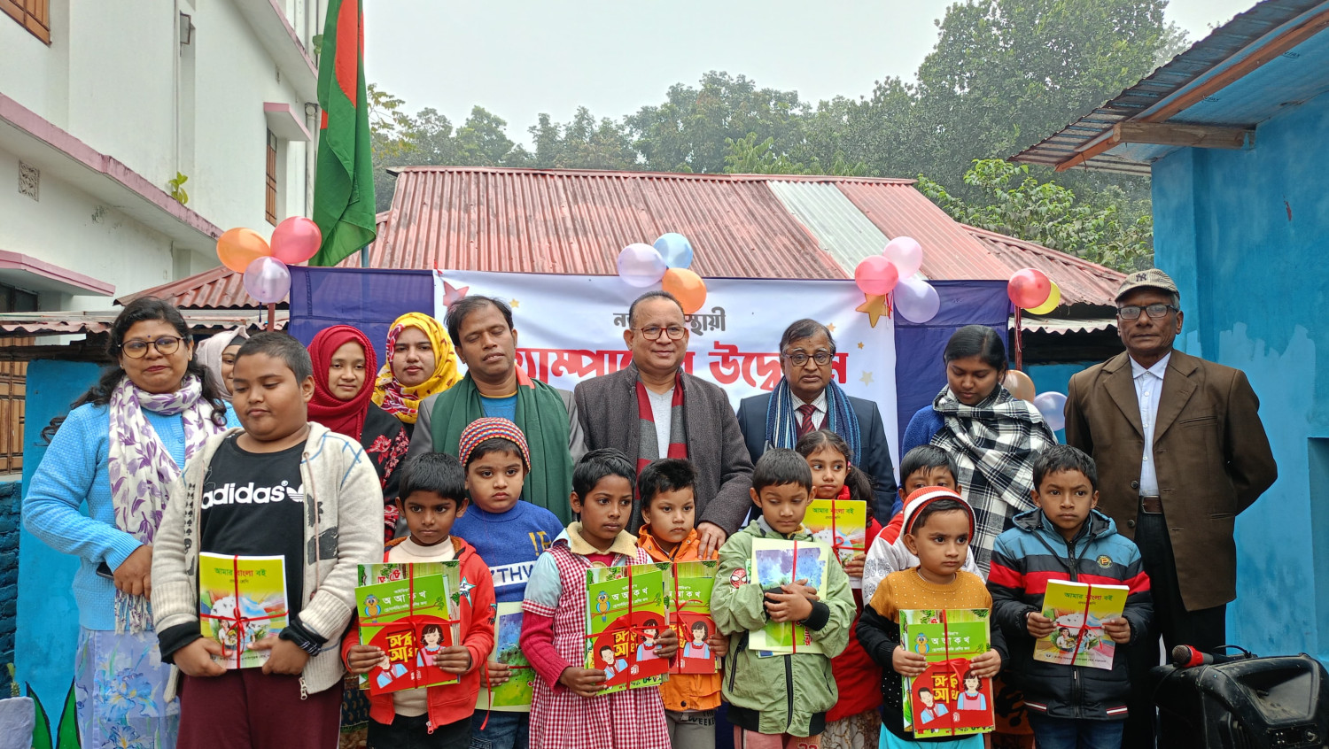 মেলেনি শতভাগ নতুন বই, কেউ খুশি কেউ হতাশ