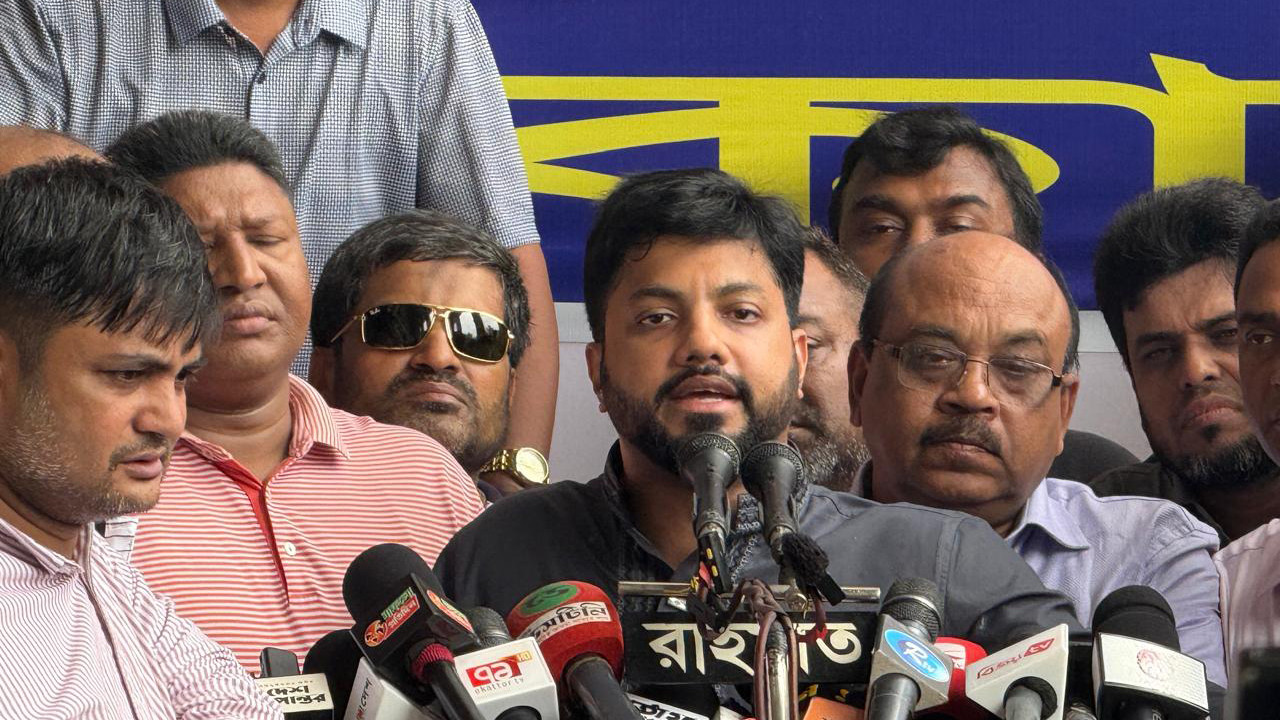 জন্ম নিবন্ধন সনদসহ জরুরি সেবা চালু থাকবে, আন্দোলনও চলবে