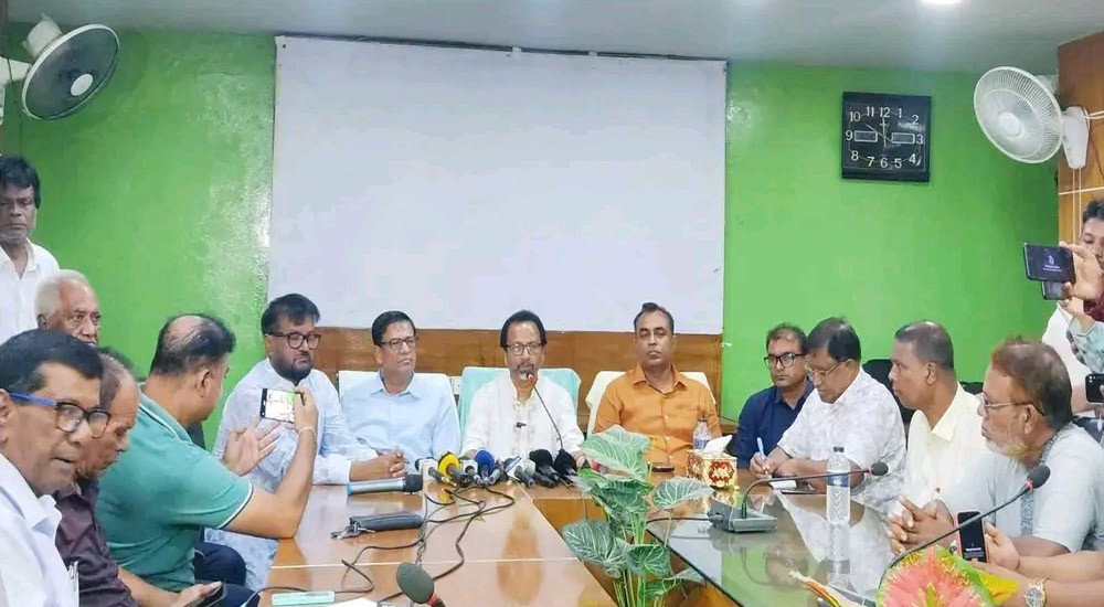 সিরাজগঞ্জের সার্বিক পরিস্থিতি নিয়ে গণমাধ্যম কর্মীদের সাথে মতবিনিময় সভায় সাইদুর রহমান বাচ্চু