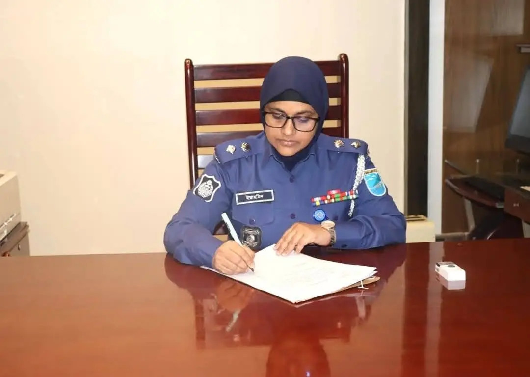 মানিকগঞ্জে প্রথম নারী পুলিশ সুপার হিসেবে যোগদান করলেন মোছাঃ ইয়াছমিন খাতুন