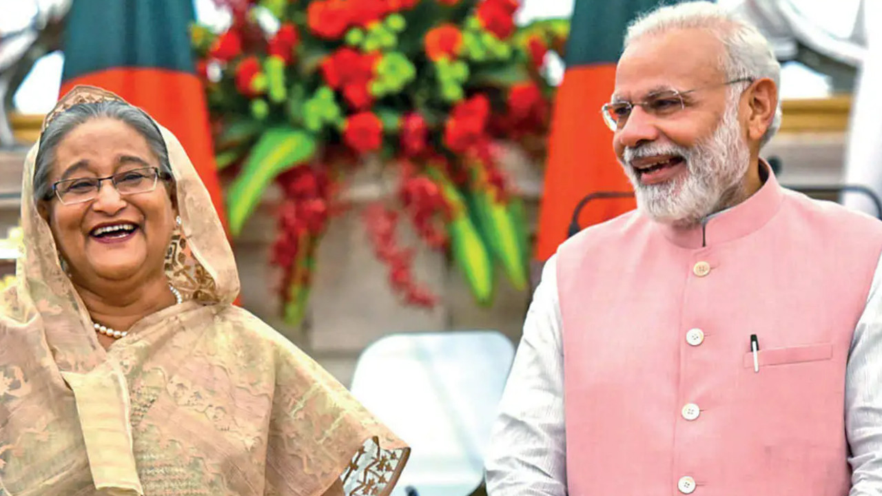 শেখ হাসিনার ওপর অতিরিক্ত, বাংলাদেশের ওপর কম বিনিয়োগ করেছে ভারত