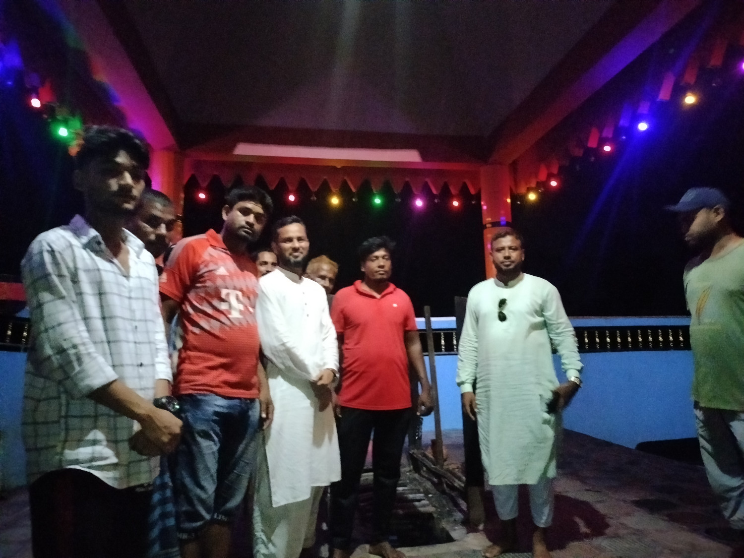 যানমাল,ধর্মীয় উপাসনালয়ে নিরাপত্তার দিতে বিএনপি ও জামায়েত ইসলামের নেতৃবৃন্দ  রাত্রিকালীন মহরা।