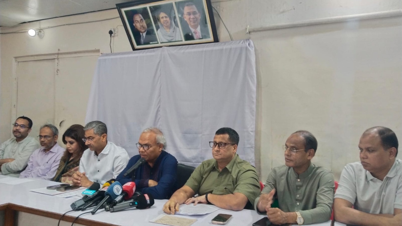 ক্ষমতায় এসে শহীদদের স্বপ্ন বাস্তবায়ন করতে হবে : রিজভী